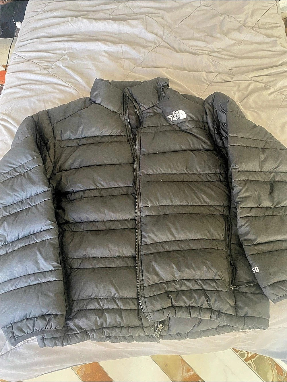 North Face 550 Puffer Jacket Large